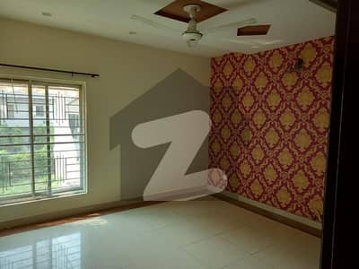01 Kanal Lower Portion For Rent On Good Location