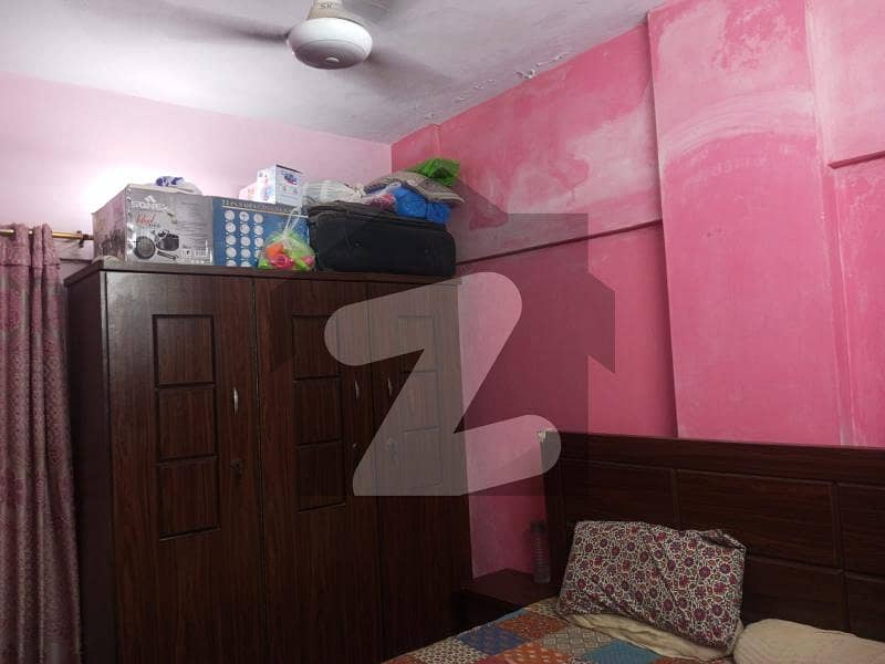 نارتھ کراچی - سیکٹر 11-C / 2 نارتھ کراچی کراچی میں 2 کمروں کا 5 مرلہ فلیٹ 42 لاکھ میں برائے فروخت۔