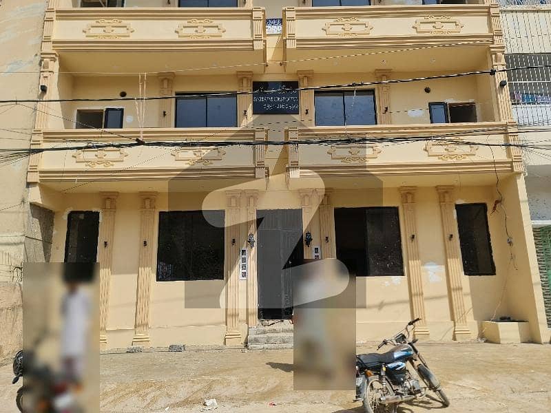 پی ای سی ایچ ایس بلاک 2 پی ای سی ایچ ایس,جمشید ٹاؤن,کراچی میں 2 کمروں کا 5 مرلہ بالائی پورشن 1.65 کروڑ میں برائے فروخت۔