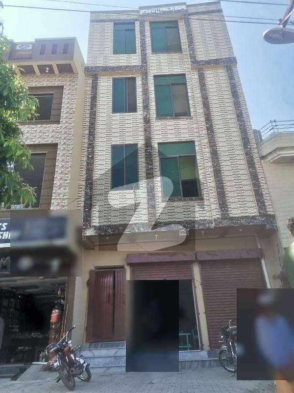 اسلام آباد ایکسپریس وے اسلام آباد میں 5 مرلہ عمارت 5 کروڑ میں برائے فروخت۔