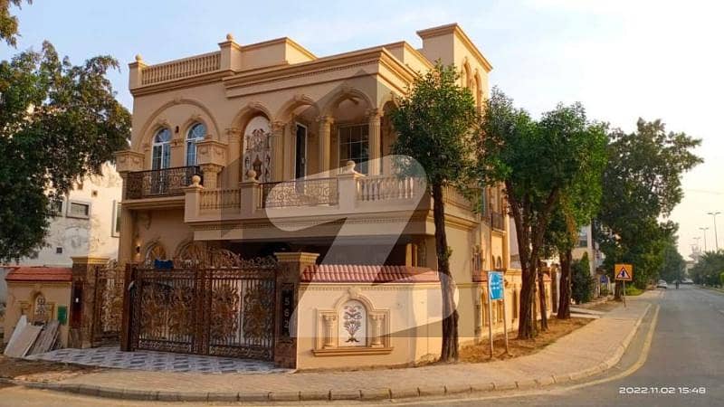 12 Marla House For Sale In Gulmohar Block, Sector C, Bahria Town, Lahore