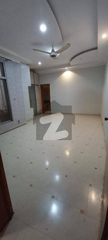 Highly-Desirable 2250 Square Feet House Available In Model Town - Block F