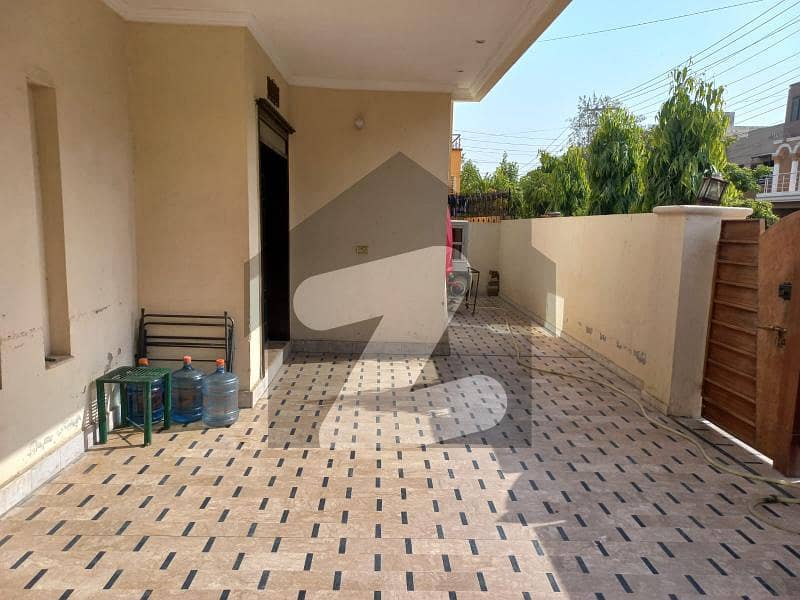 10 Marla Single Storey House For Sale In Architect Society At 50 Fit Road 10 Marla Single Storey House For Sale In Architect Society At 50 Fit Road