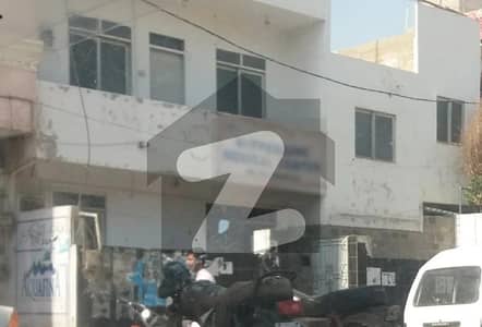بفر زون سیکٹر 15-A / 3 بفر زون نارتھ کراچی کراچی میں 11 کمروں کا 9 مرلہ عمارت 6 کروڑ میں برائے فروخت۔