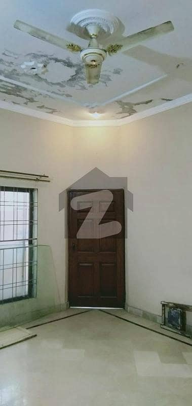 10 Marla House In Nadirabad For Sale