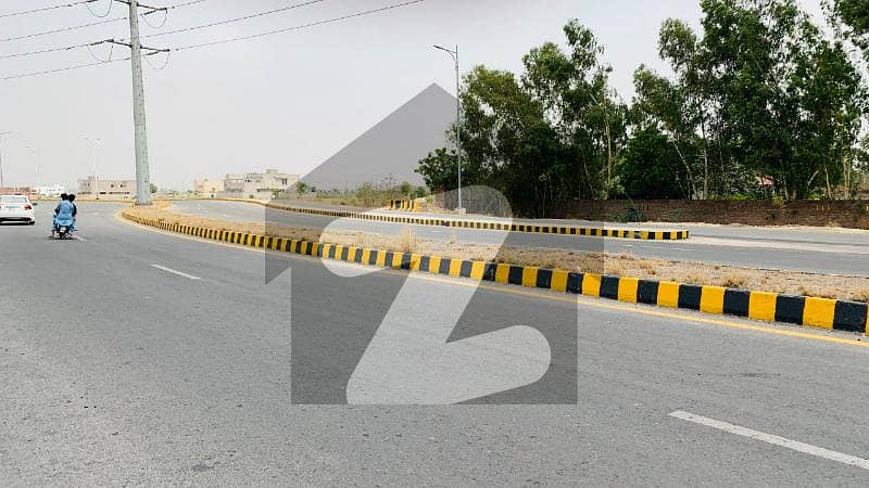 Dha Phase 8 Sector V Commercial Shop No. 5 Is Available For Sale Prime Location