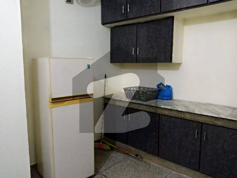 3 Bed Upper Portion For Rent In Main Cantt
