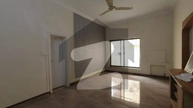 4 Marla House In Gulberg For rent At Good Location