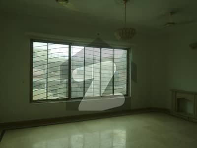 Good 1250 Square Feet House For sale In G-8