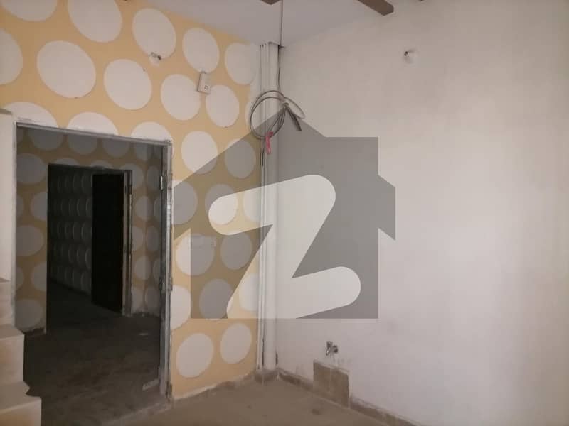 اعوان ٹاؤن لاہور میں 3 کمروں کا 2 مرلہ مکان 55 لاکھ میں برائے فروخت۔