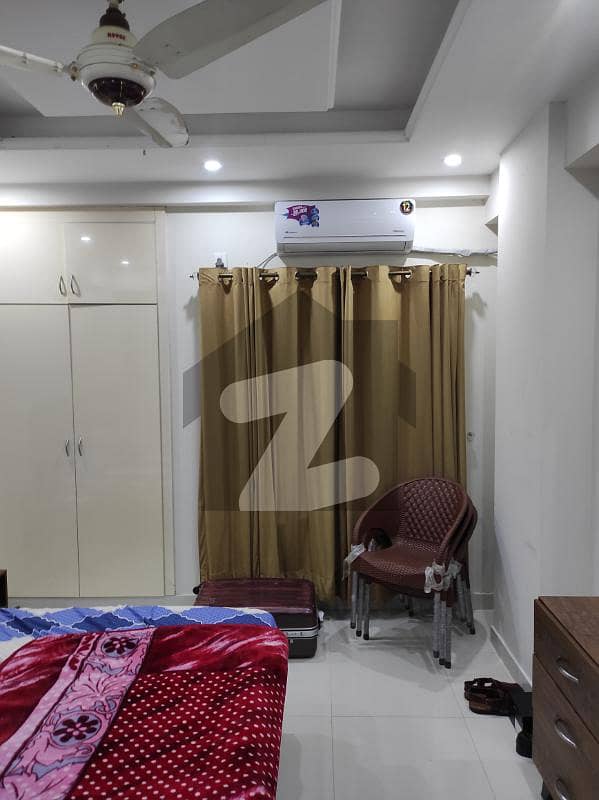 ای ۔ 11/1 ای ۔ 11 اسلام آباد میں 3 کمروں کا 8 مرلہ فلیٹ 2.75 کروڑ میں برائے فروخت۔