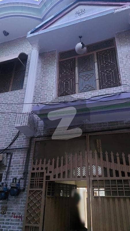 صادق آباد راولپنڈی میں 4 کمروں کا 3 مرلہ مکان 86 لاکھ میں برائے فروخت۔