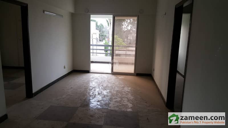 Brand New Flat 3 Bed Lounge Arc Crown Tower At Nipa Brand New Flat 3 Bed Lounge Arc Crown Tower At Nipa