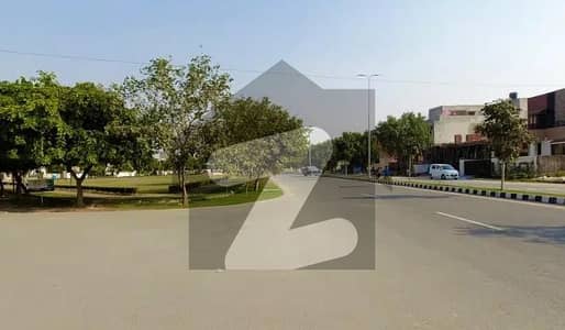 شاہد ٹاؤن فیروزپور روڈ لاہور میں 3 مرلہ رہائشی پلاٹ 47 لاکھ میں برائے فروخت۔
