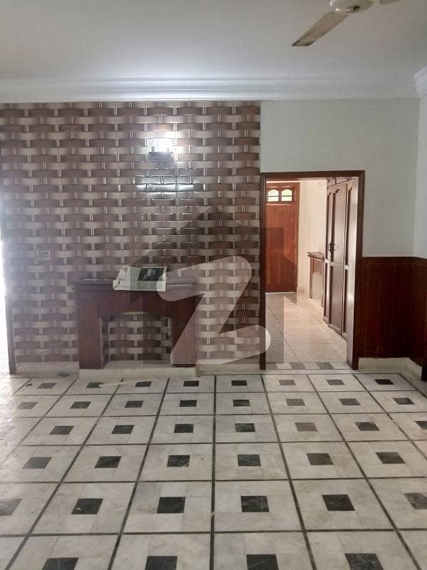 12 Marla Double Unit 6 Bedroom House For Rent In G10 Drawing Dining Rooms 2 Kitchens 2 Tv Lounge Car Parking Near Main Road