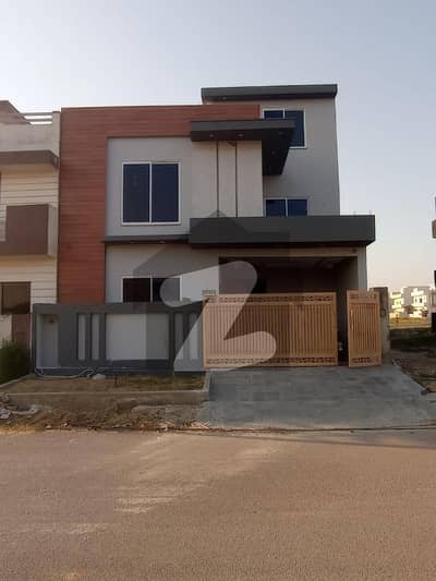 8 Marla Brand New House For Sale In Faisal Town Islamabad