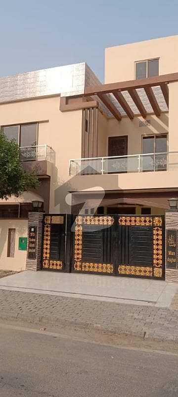 5 Marla House For Rent In Bahria Orchard Phase 1 - Eastern With Gaseat Very Attractive Location