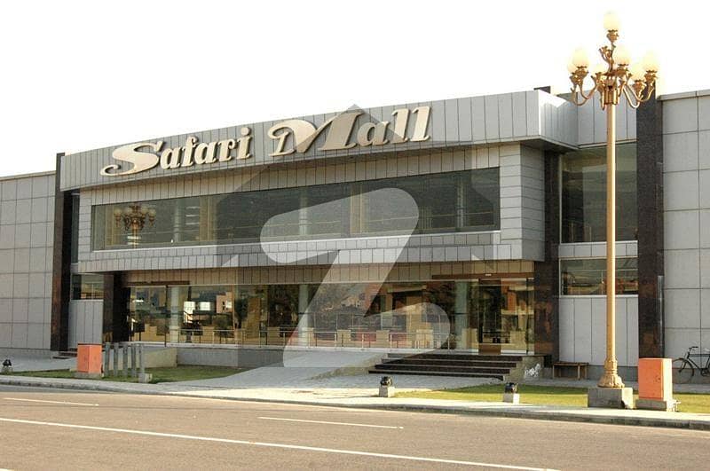 2 MARLA COMMERCIAL PLAZA  FOR SALE MONTHLY RENT  1.20LAC IN SECTOR D BLOCK CC BAHRIA TOWN LAHORE
