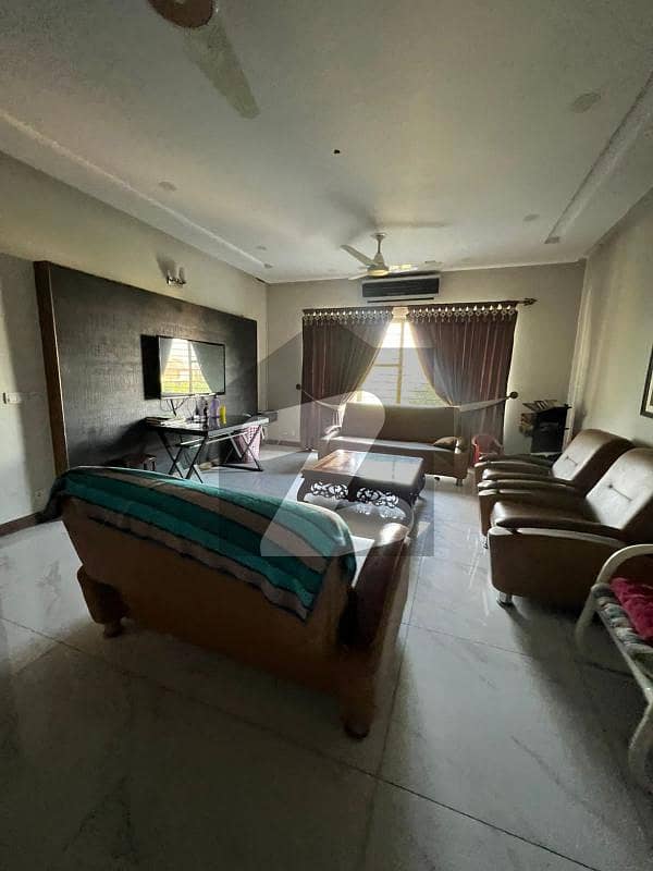 g10-almost-brand-new-house-500-sq-yd-with-2-kanal-extra-land-g-10