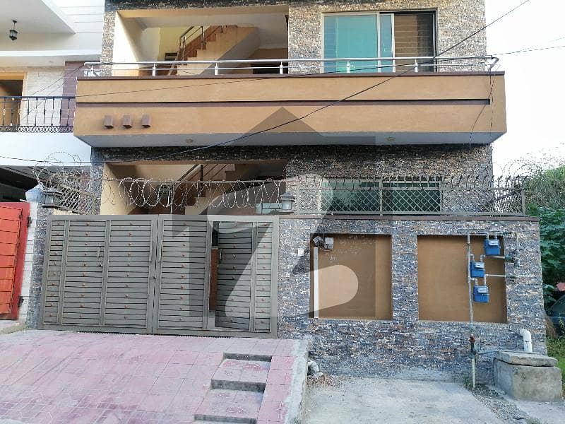 I-10(4 Triple Storey House For Sale
