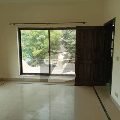 HOUSE FOR RENT IN SUI GAS SOCIETY AVAILABLE