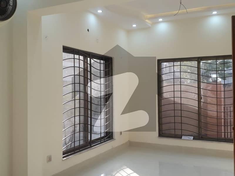 15 Marla Lower Portion For rent In Nespak Scheme Phase 2 Lahore