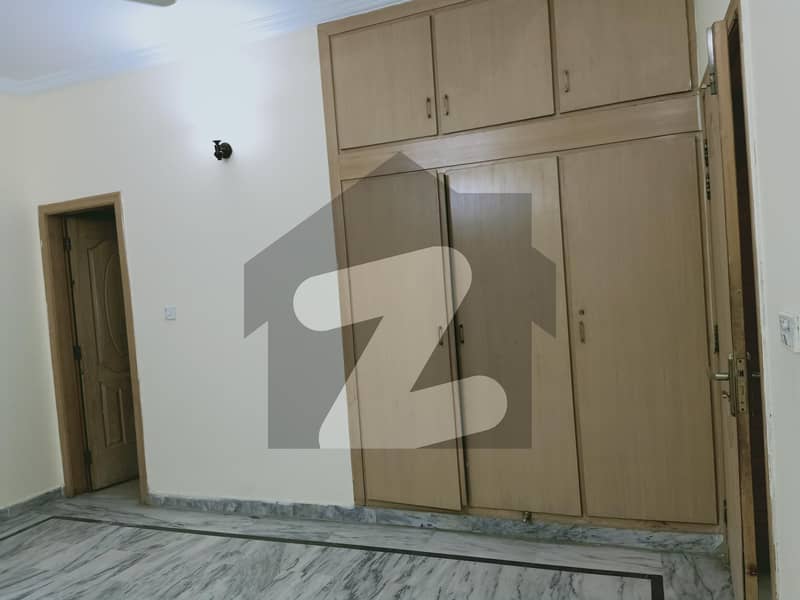 چکری روڈ راولپنڈی میں 5 کمروں کا 5 مرلہ مکان 1.5 کروڑ میں برائے فروخت۔
