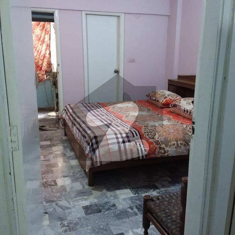 North Nazimabad Block N Flat Sized 832 Square Feet Is Available North