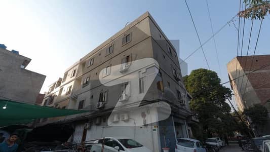 120 Square Feet Furnished Room Is Available For Rent On Jail Road Mozang Lahore