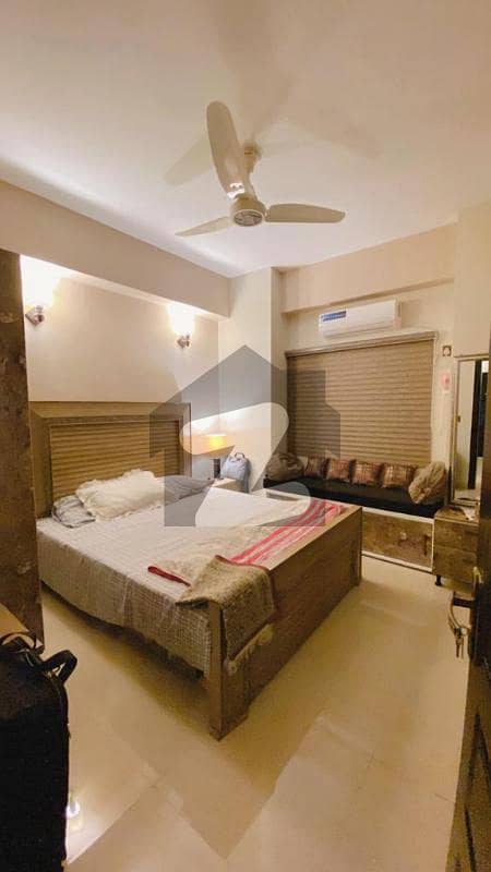 Gulberg Greens Dimond Mall 1 Bed Fully Furnished Apartment Available For Rent