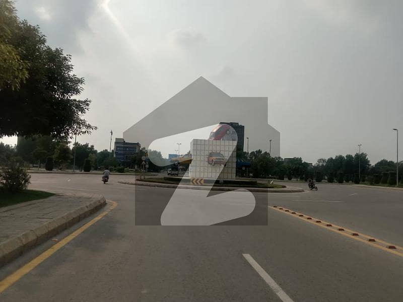 او ایل سی 2 - بلاک کے اوورسیز لو کاسٹ 2 بحریہ آرچرڈ فیز 2 بحریہ آرچرڈ لاہور میں 5 مرلہ رہائشی پلاٹ 42 لاکھ میں برائے فروخت۔