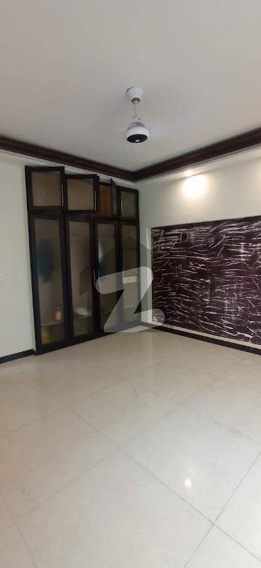 10 Marla Beautiful House For Rent In DHA Phase 6