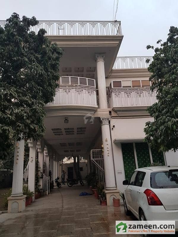 60 Marla Corner Property For Rent In Shah Jamal