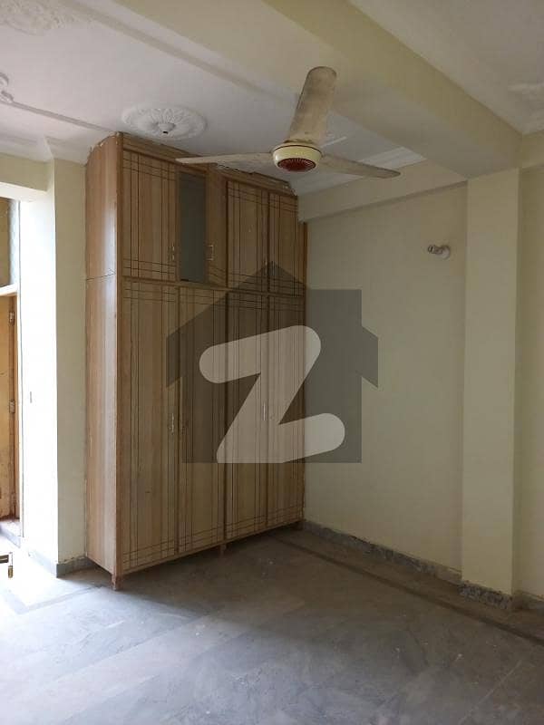 Separate Upper Portion 3 Bed Flat Available For Rent In Airport Housing Society Near Wakeel Colony Gulzar E Quid And Islamabad Express Highway