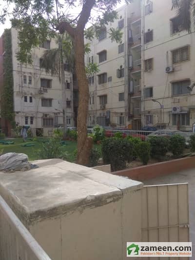 Gulshan E Iqbal Block 3 Near Patel Hospital Ground Floor Flat For Sale