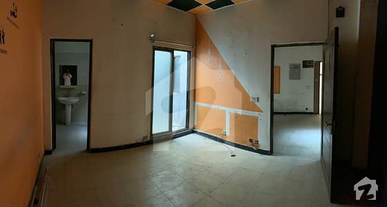 3 Marla Commercial Floor Available For Rent By Serani Estate