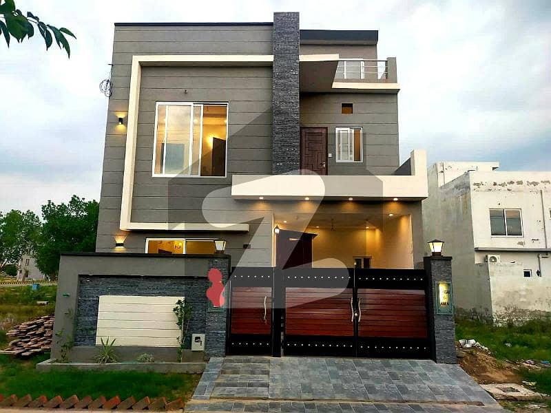 5 Marla Prime Location House For Sale In Khayaban E Amin Block N