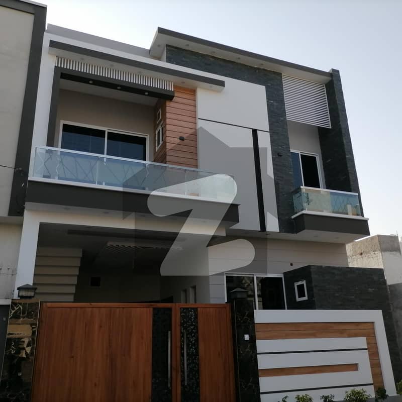 5 Marla House Is Available For sale In Jeewan City - Phase 5