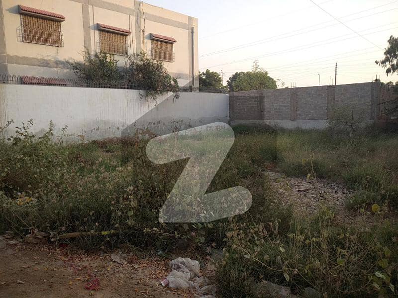 ہادی آباد سکیم 33 کراچی میں 5 مرلہ رہائشی پلاٹ 1 کروڑ میں برائے فروخت۔