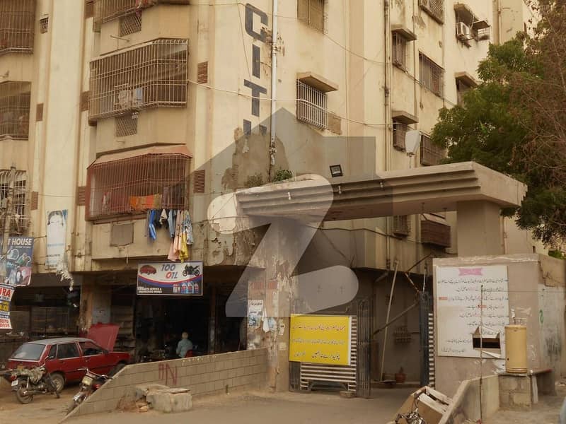 گلستانِِ جوہر ۔ بلاک 17 گلستانِ جوہر کراچی میں 2 کمروں کا 4 مرلہ فلیٹ 75 لاکھ میں برائے فروخت۔