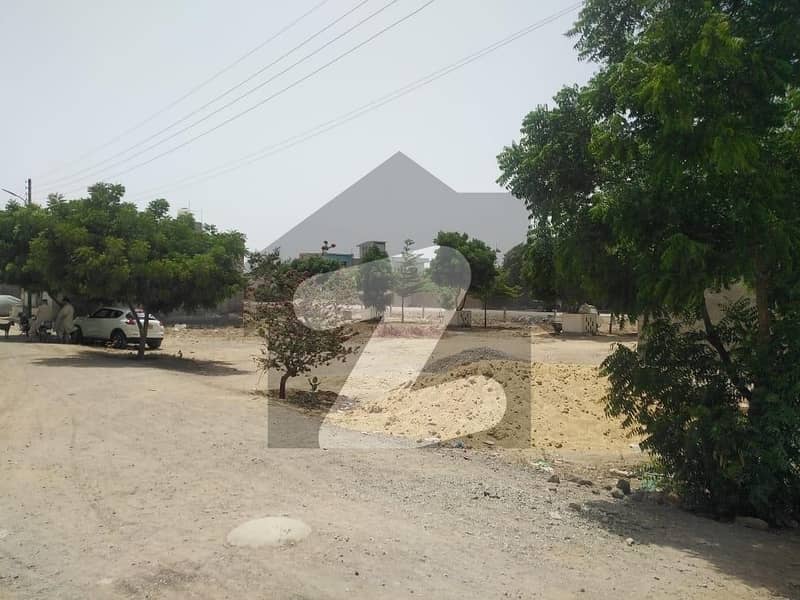 Spacious Corner Residential Plot Is Available For sale In Ideal Location Of Gulshan-e-Rafi