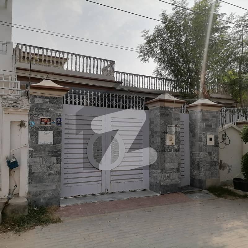 فیصل کالونی اوکاڑہ میں 5 کمروں کا 15 مرلہ مکان 2.25 کروڑ میں برائے فروخت۔ فیصل کالونی اوکاڑہ میں 5 کمروں کا 15 مرلہ مکان 2.25 کروڑ میں برائے فروخت۔