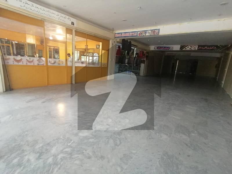 Perfect 250 Square Feet Shop In Chakri Road For rent