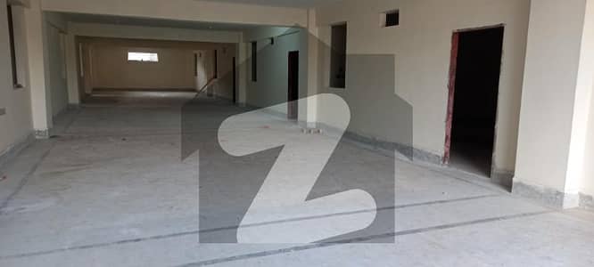 45- Marla ( 2.25 Kanal ) Brand New Commercial Building ( Including 69 Room & 65 Bathrooms ) Is Available For Rent