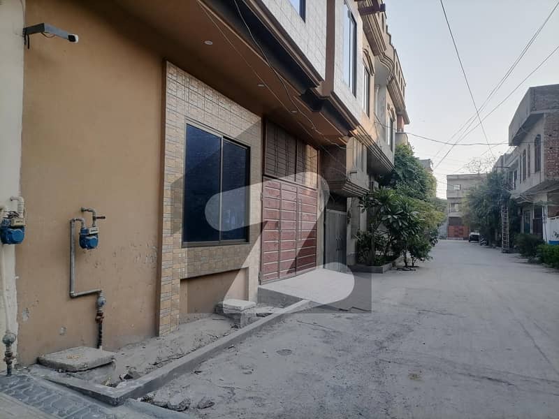 Corner House For sale In Canal Point Housing Scheme Lahore