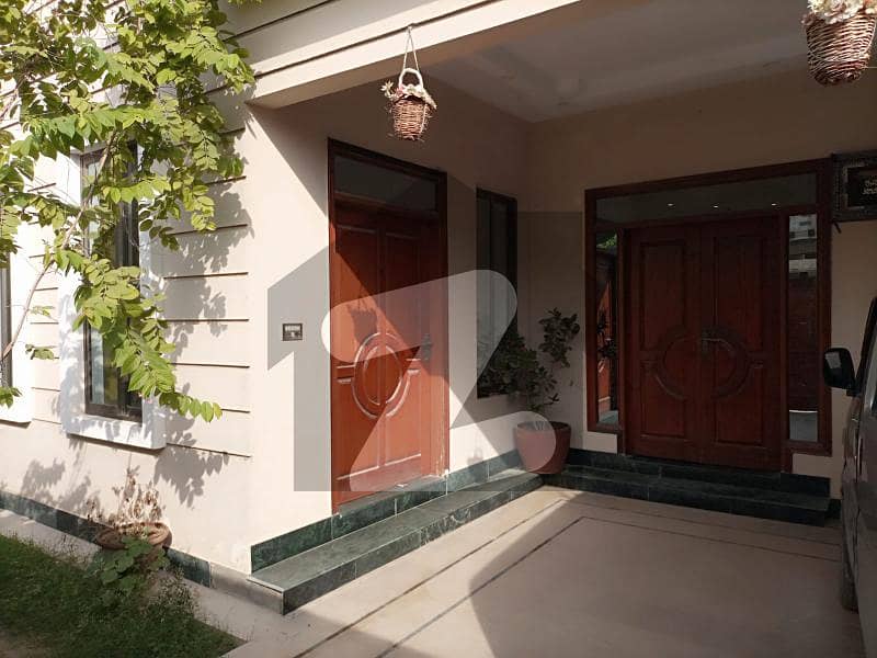 Double Storey 400 Square Yards House For sale In Gulshan-e-Maymar - Sector X Karachi