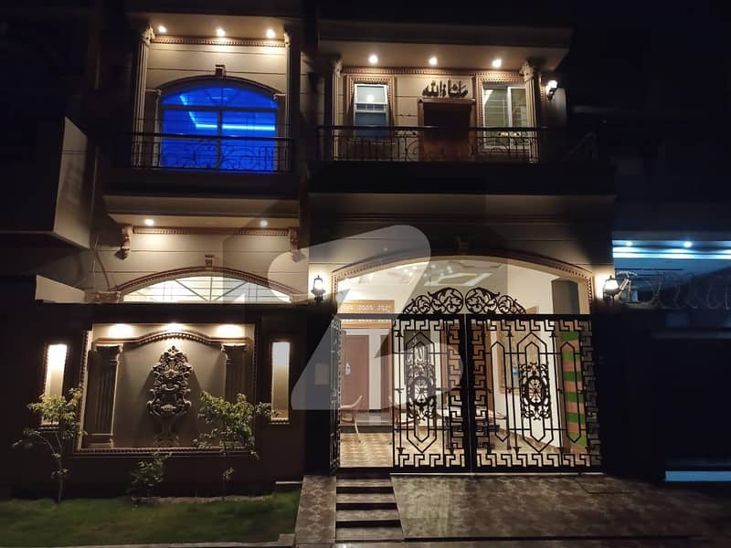 A Stunning House Is Up For Grabs In Eden Boulevard Housing Scheme Lahore