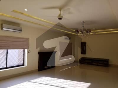 House Of 1200 Square Yards For sale In G-6/4