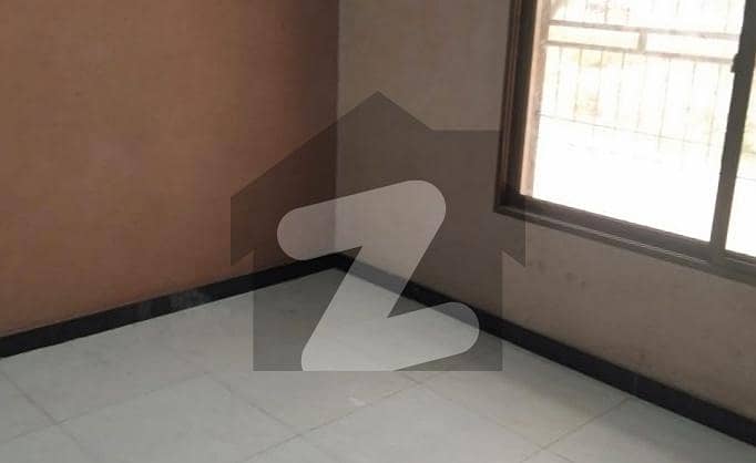 گلبرگ ویلی فیصل آباد میں 3 کمروں کا 3 مرلہ مکان 70 لاکھ میں برائے فروخت۔