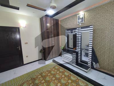 شاداب گارڈن لاہور میں 5 کمروں کا 7 مرلہ مکان 1.9 کروڑ میں برائے فروخت۔